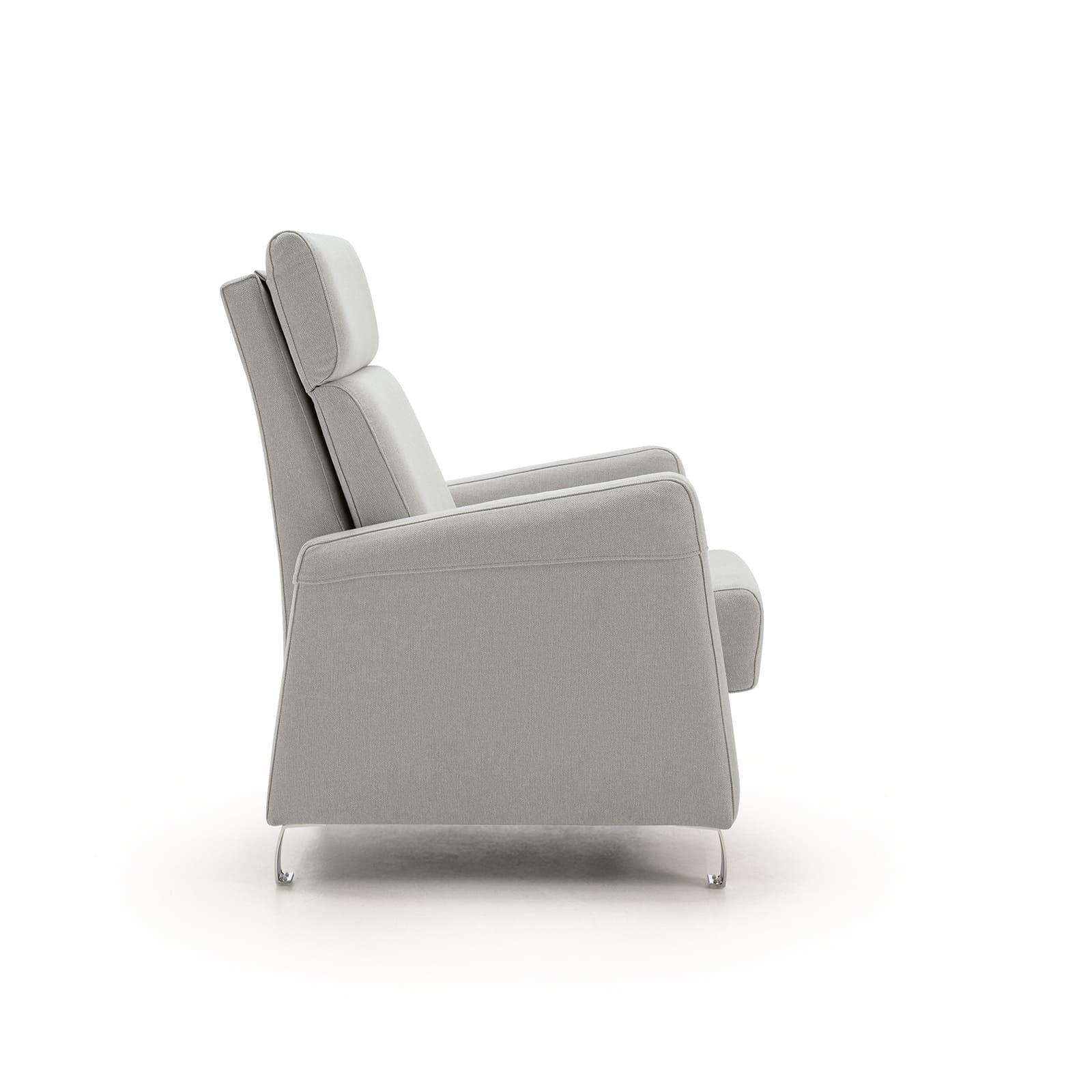 KIRA SILLÓN 04