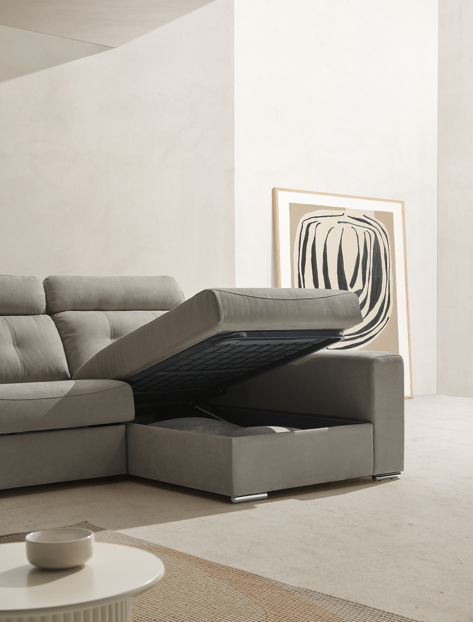 NEREA CHAISE 02